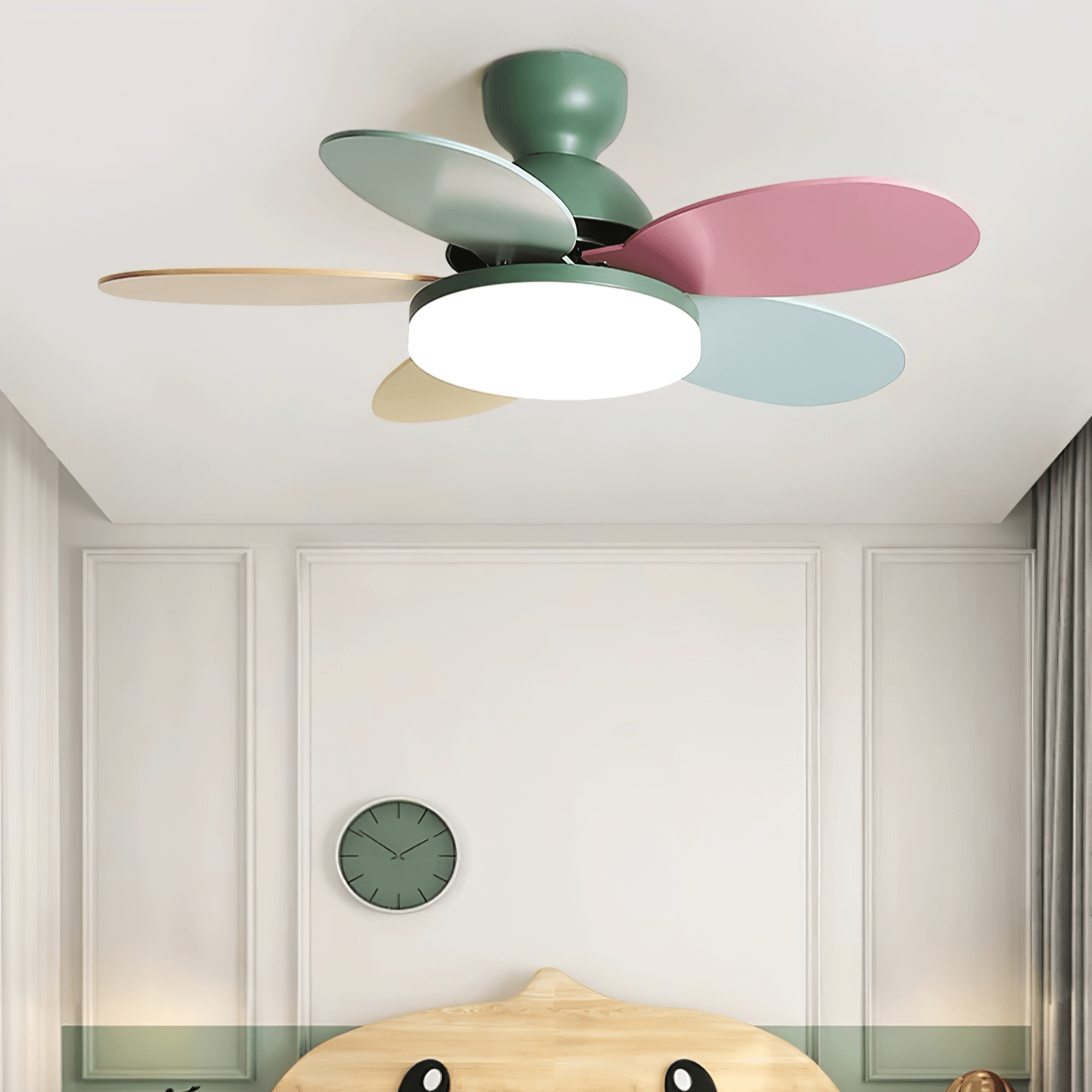 Petal Bloom Fan Light