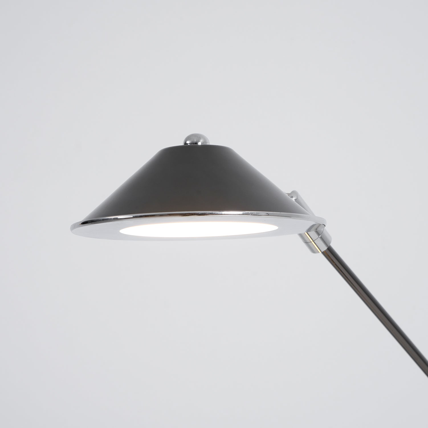 Articulate Task Lamp