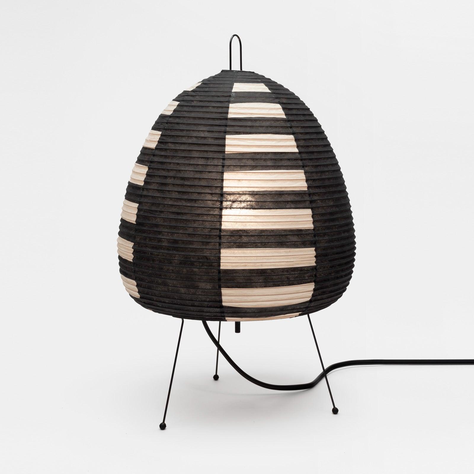 Ribbed Lantern Table Lamp