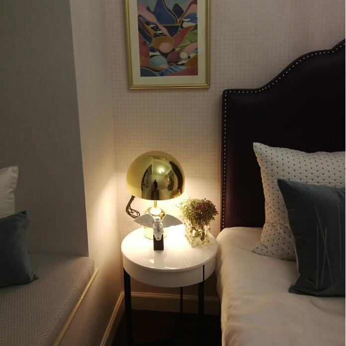 Reflective Dome Lamp