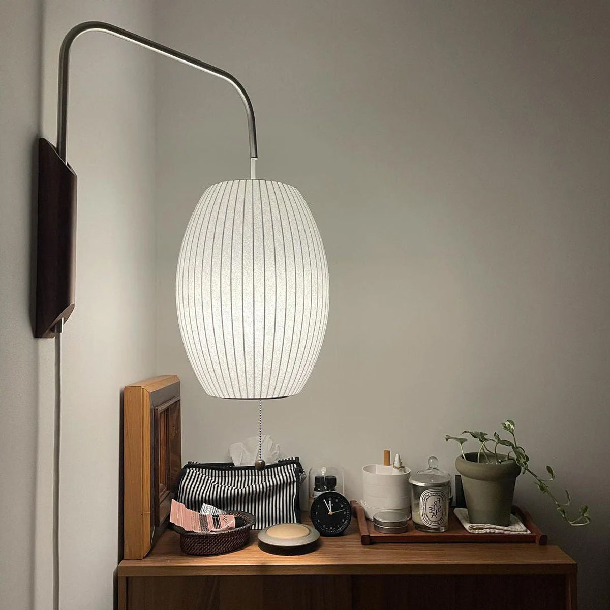 Sculpted Arc Wall Sconce