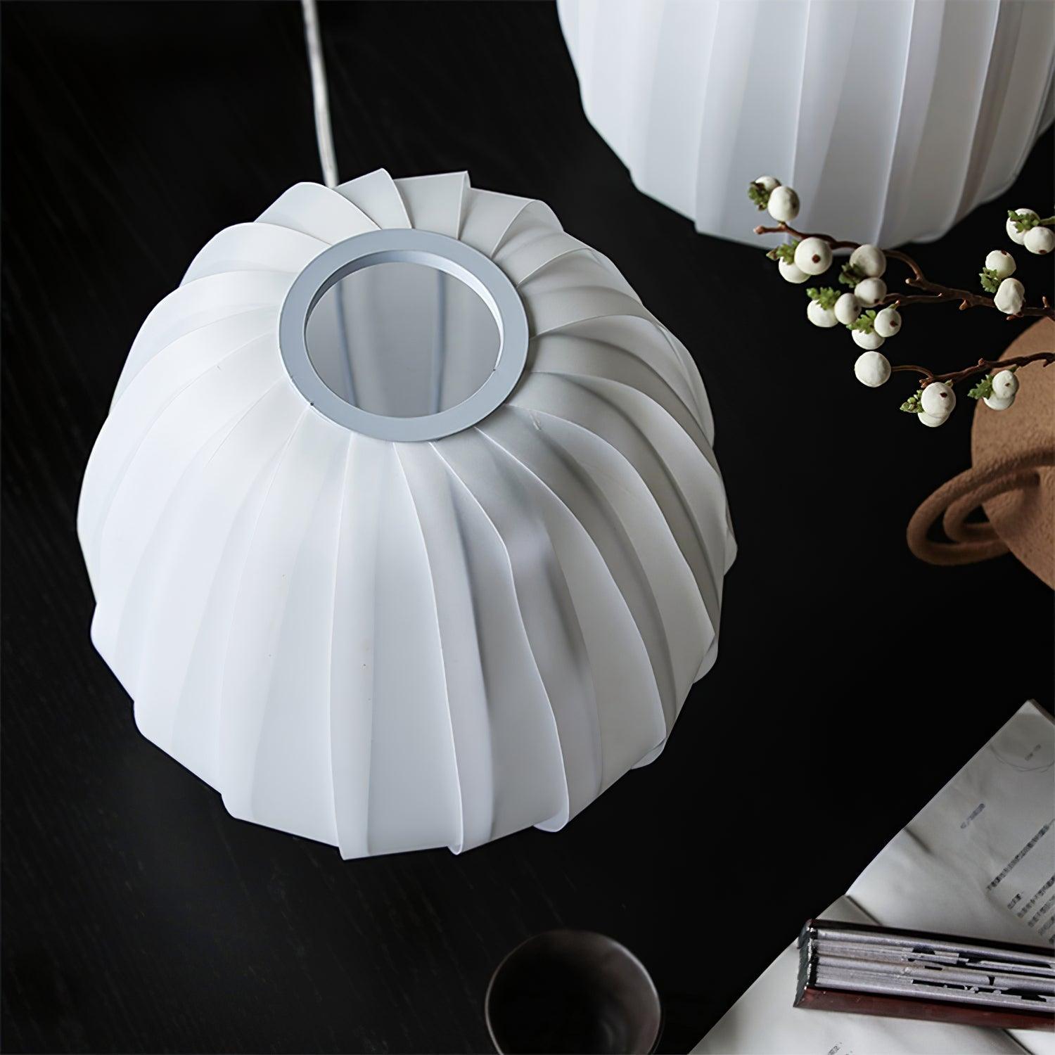 Ribbed Glow Table Lamp