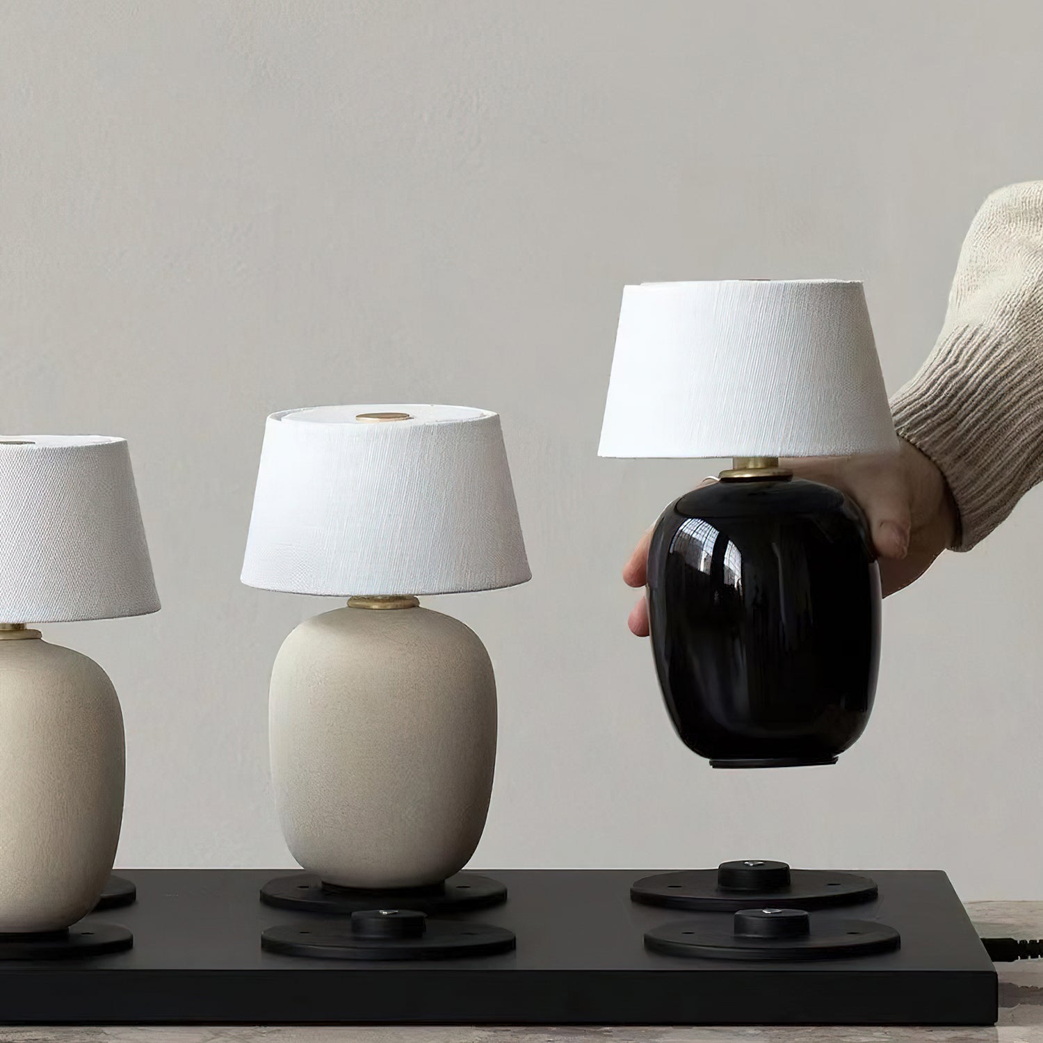 Ceramic Glow Table Lamp