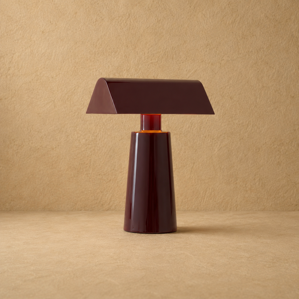 Cordless Banker Lamp