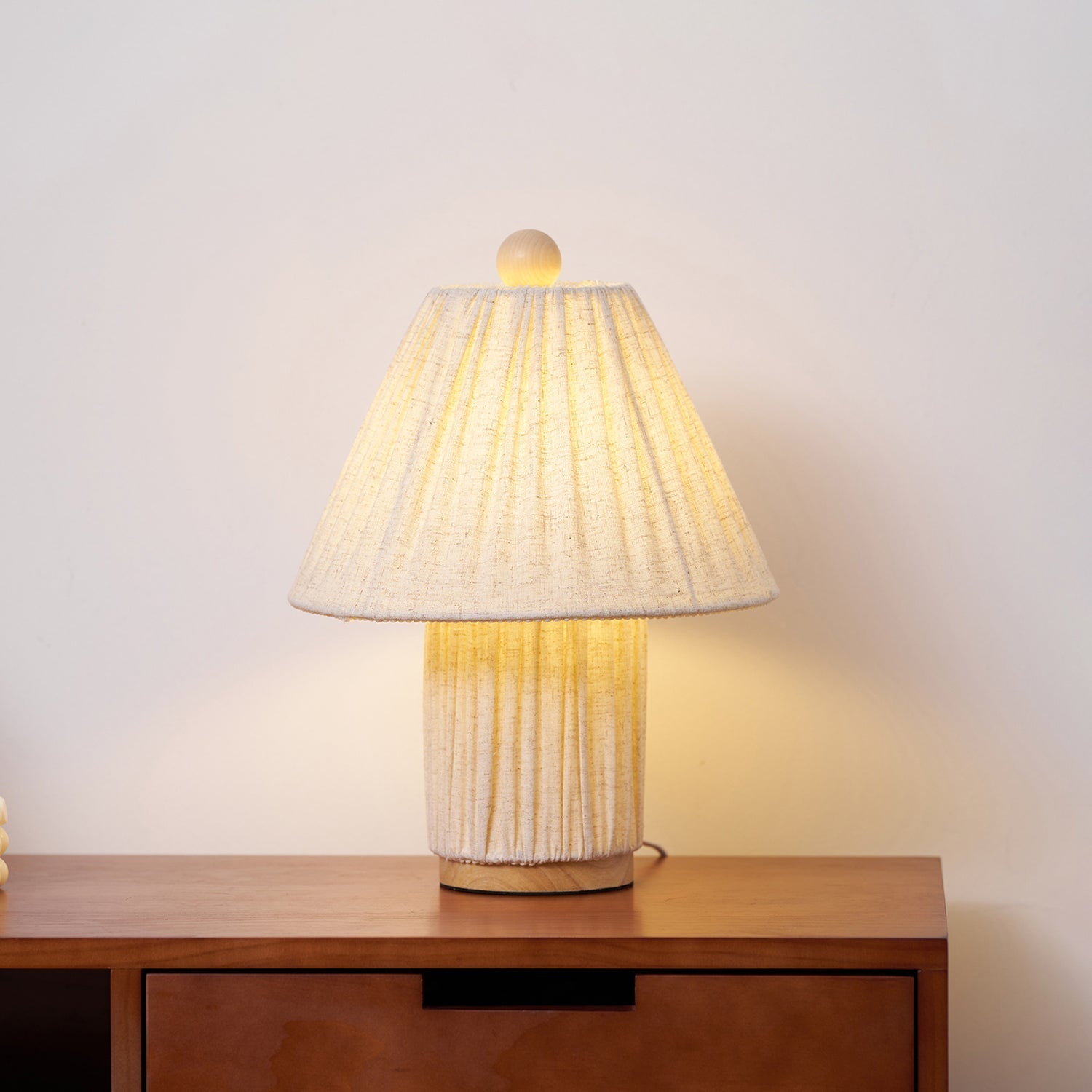Pleated Glow Table Lamp