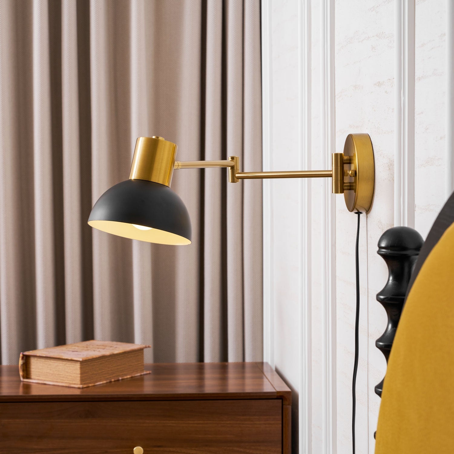 Flexible Reading Sconce