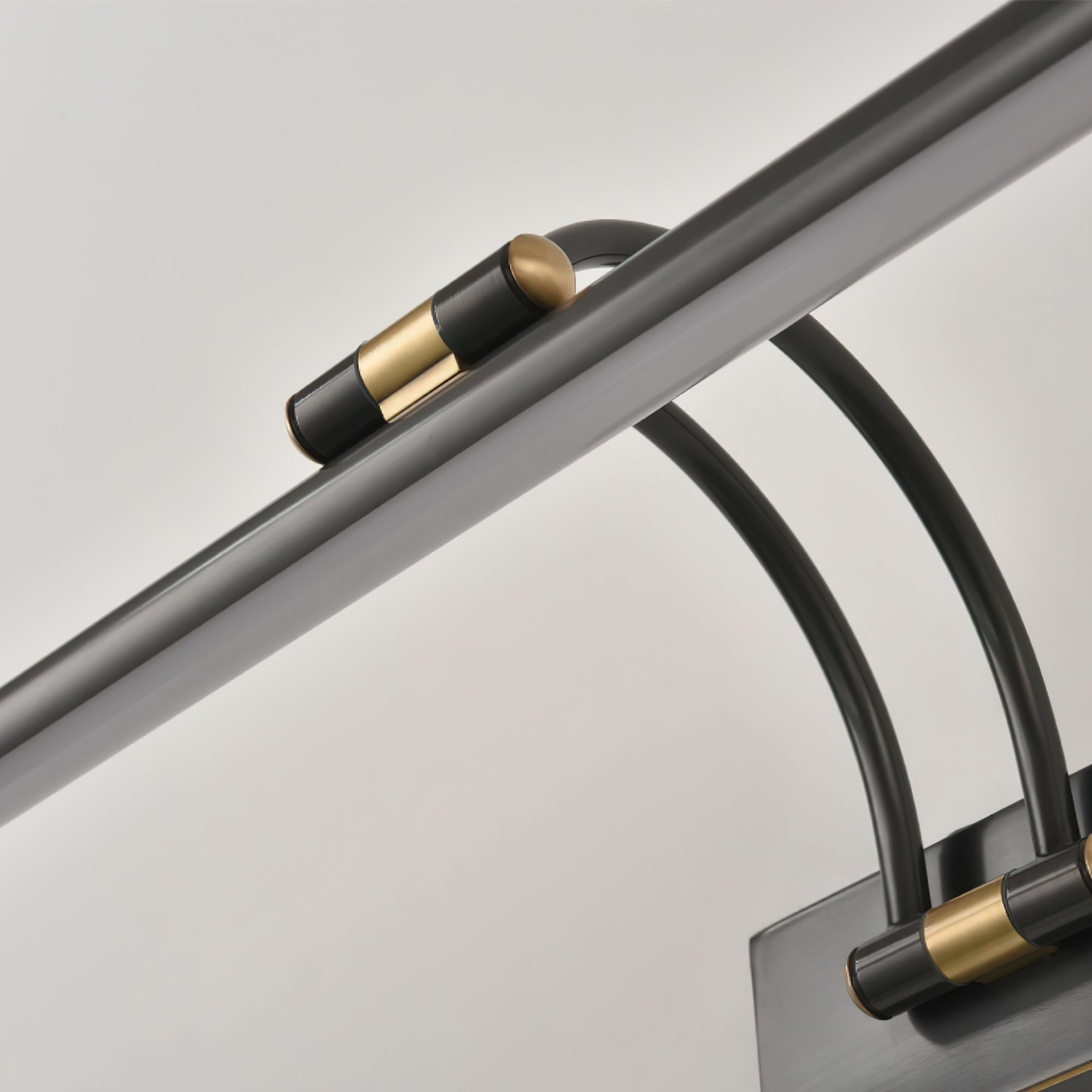 Linear Vanity Light Bar