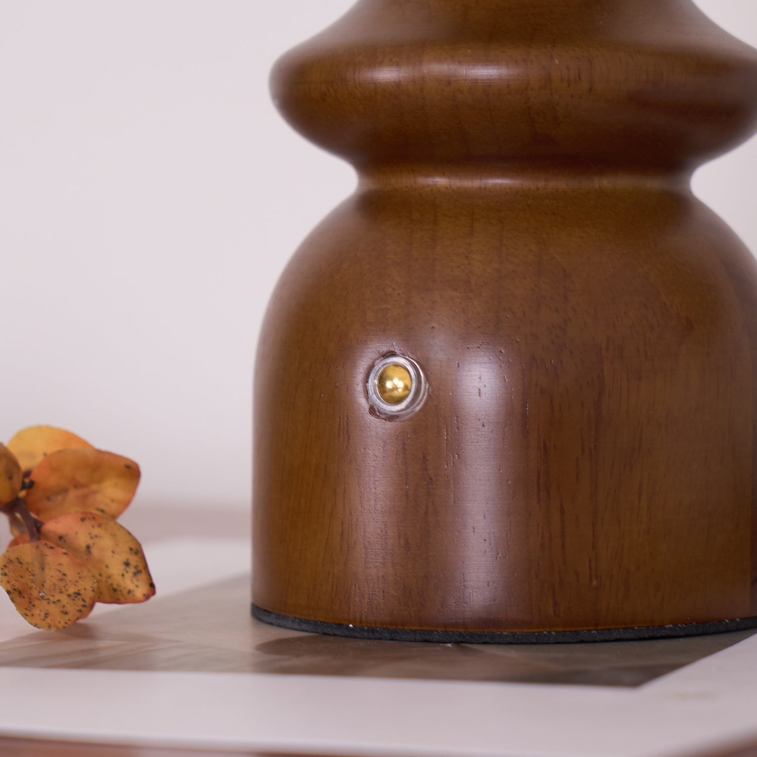 Amber Dome Table Lamp
