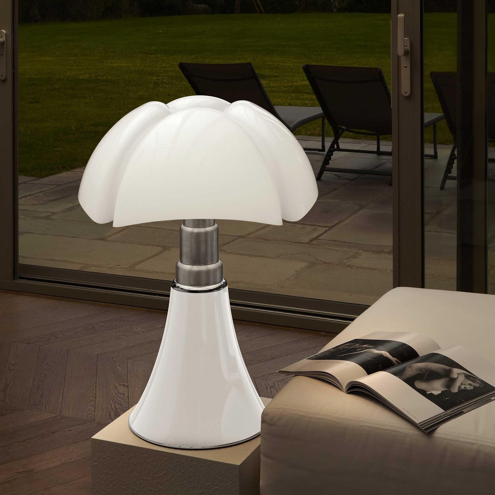 Dome Silhouette Lamp