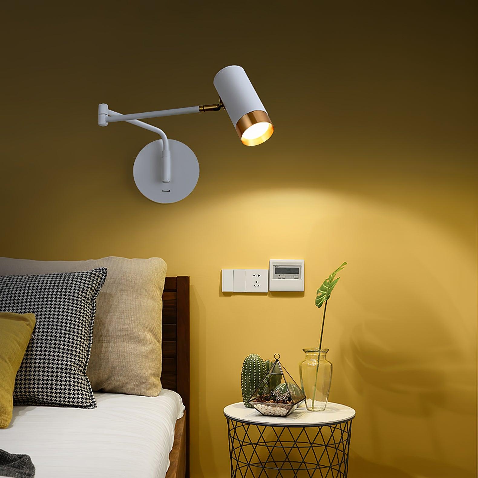 Vantage Swing Arm Light