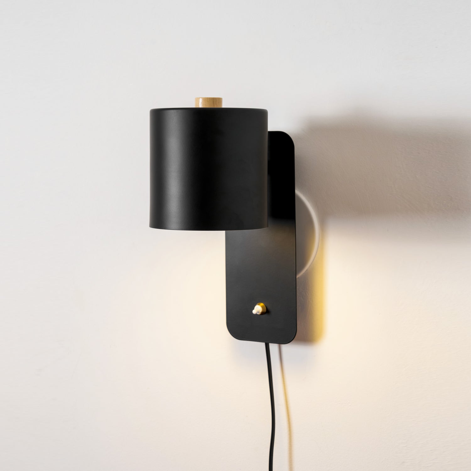 Swivel Glow Wall Light
