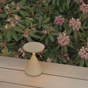 Aura Cordless Lamp