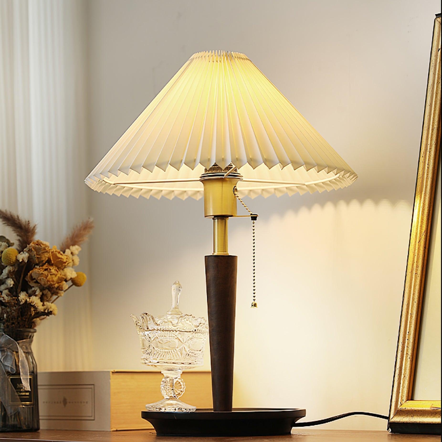 Pleated Fold Table Lamp