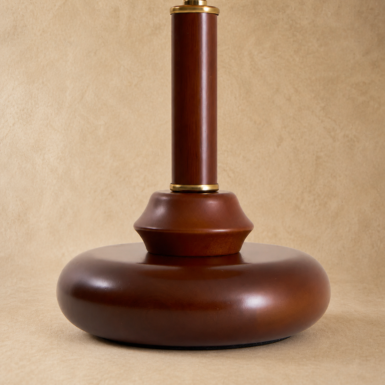 Sculpted Glass Table Lamp