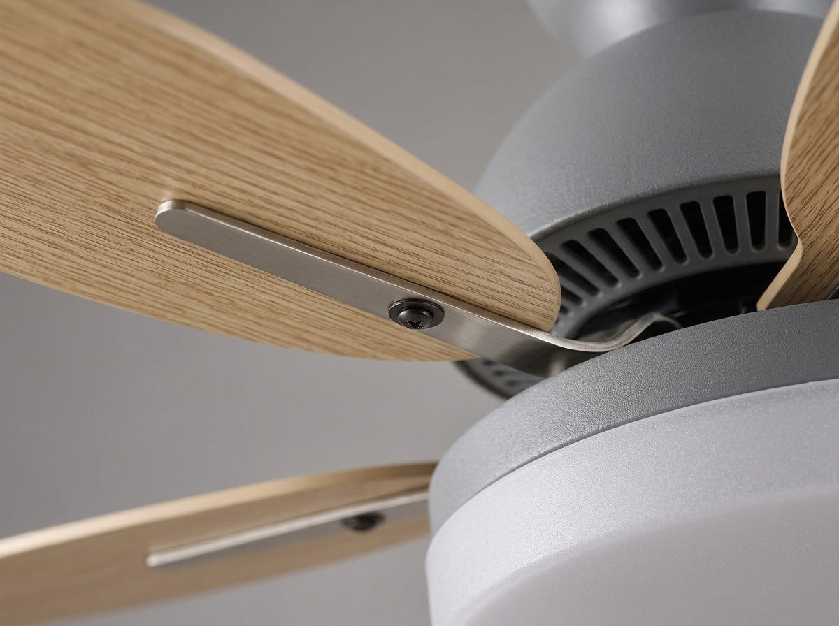 Petal Bloom Fan Light - Crafted to Feel Effortlessly Refined