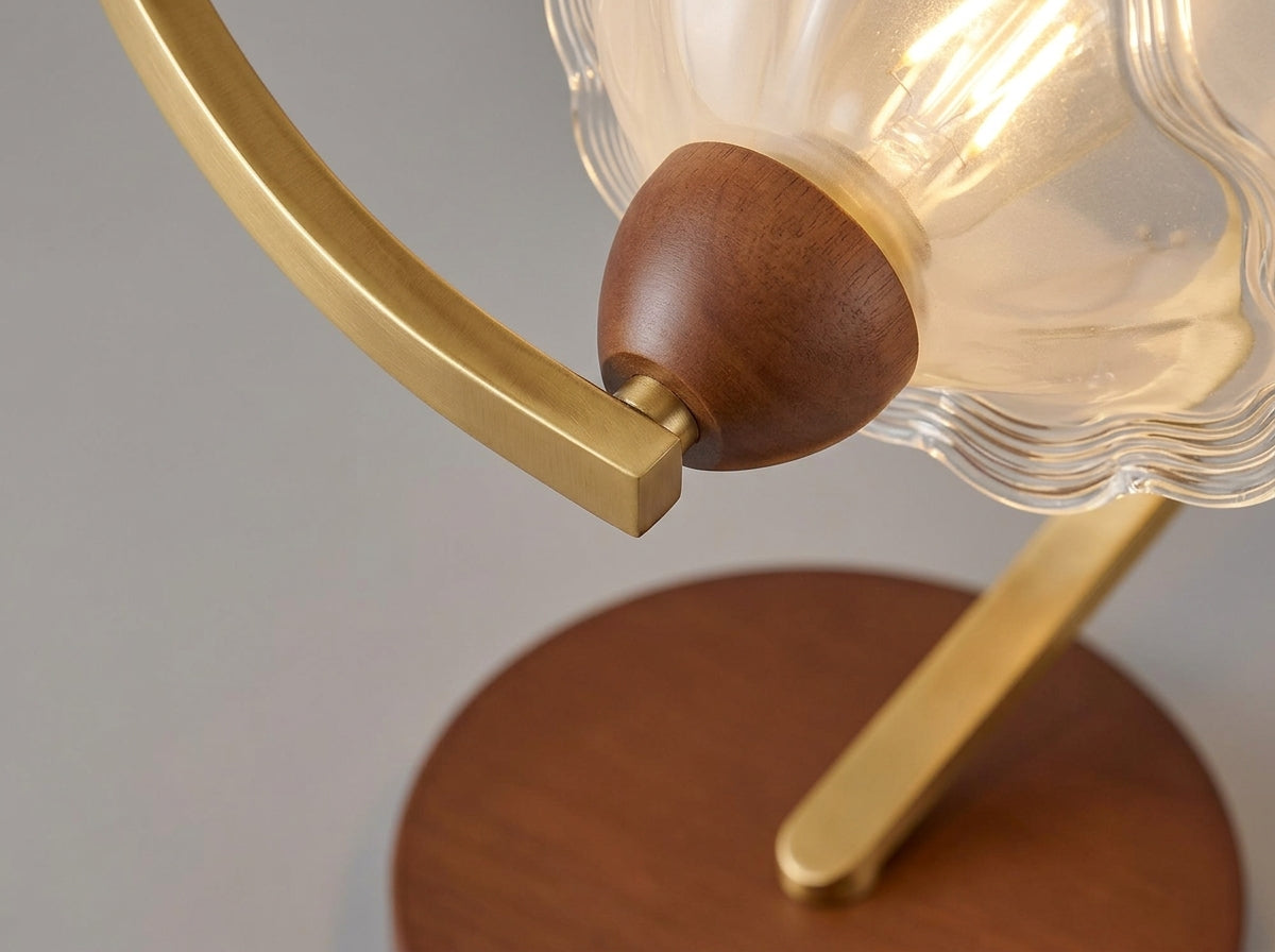 Vintage Scallop Table Lamp - Crafted for Everyday Beauty