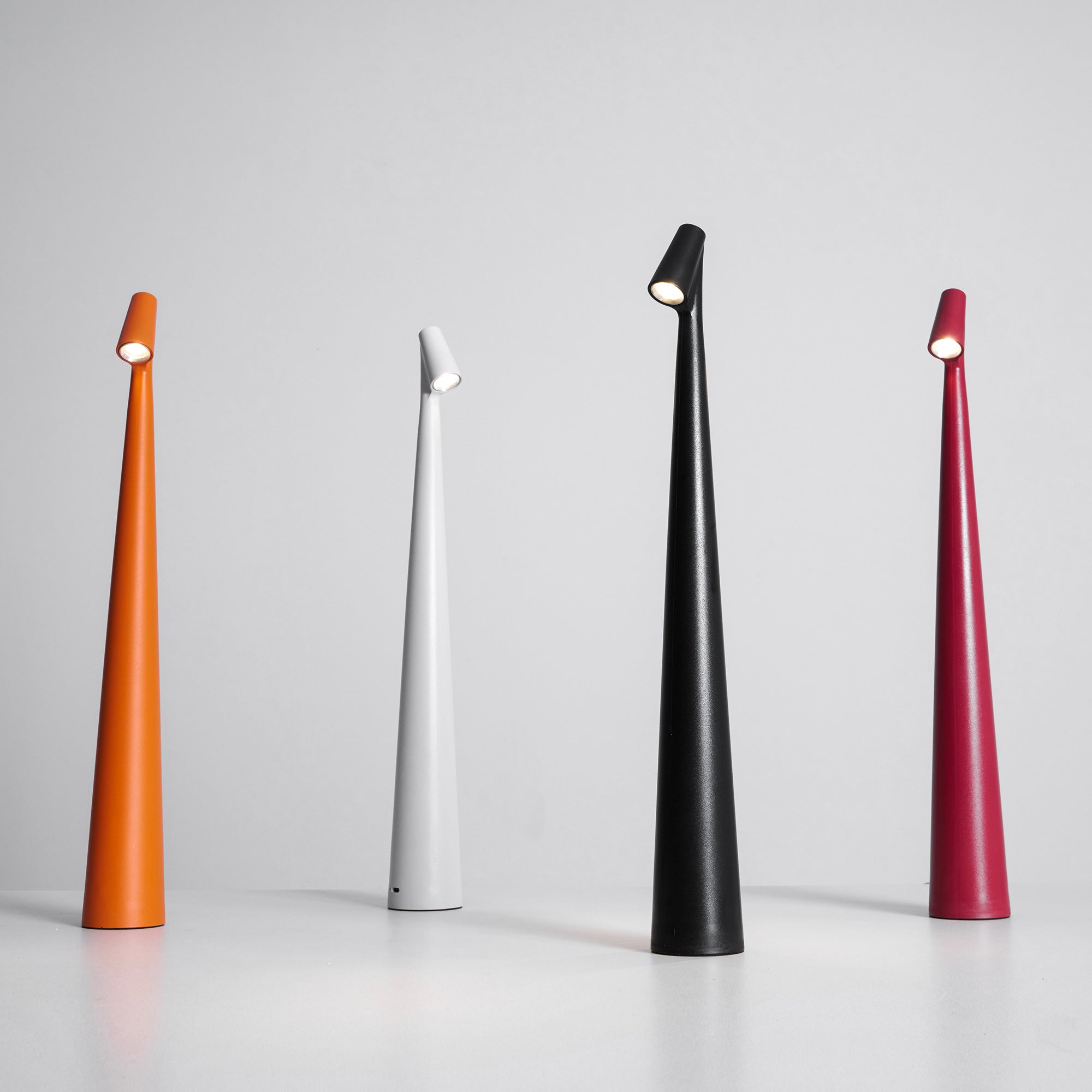 Cordless Sculpted Lamp