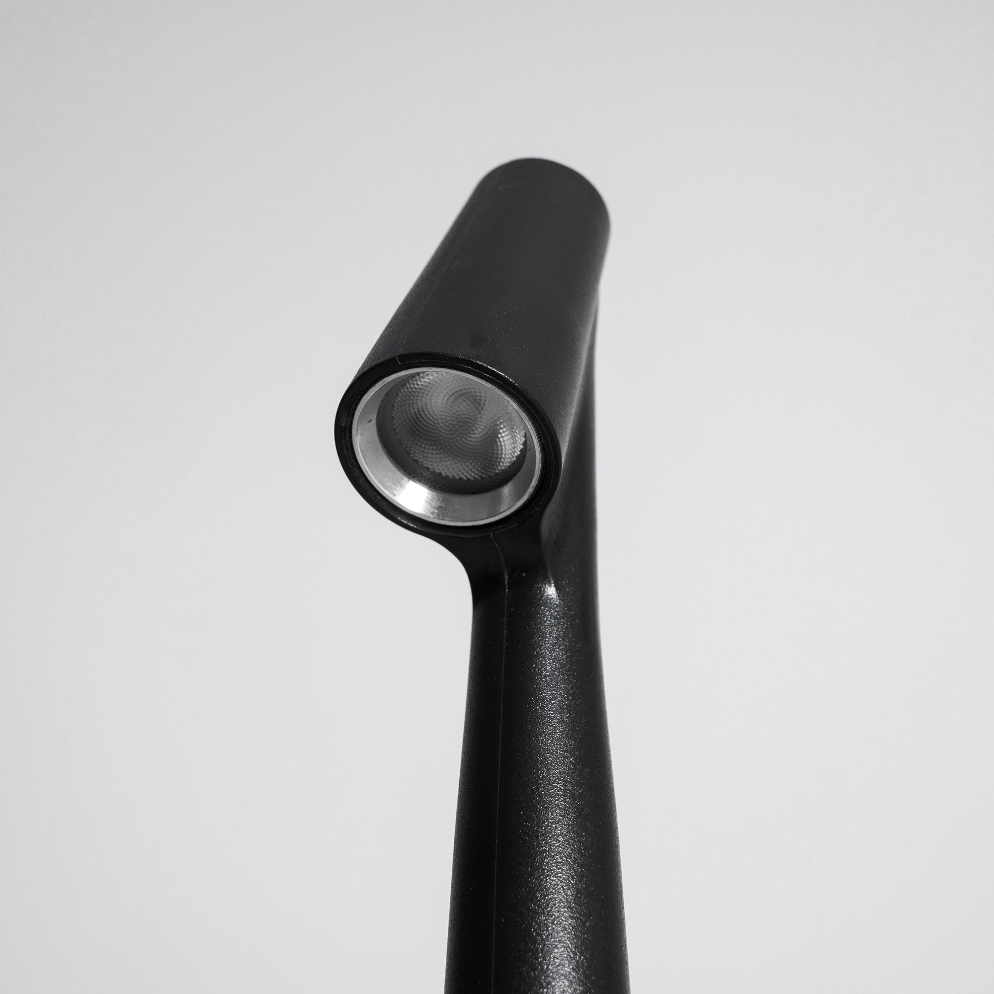 Cordless Sculpted Lamp