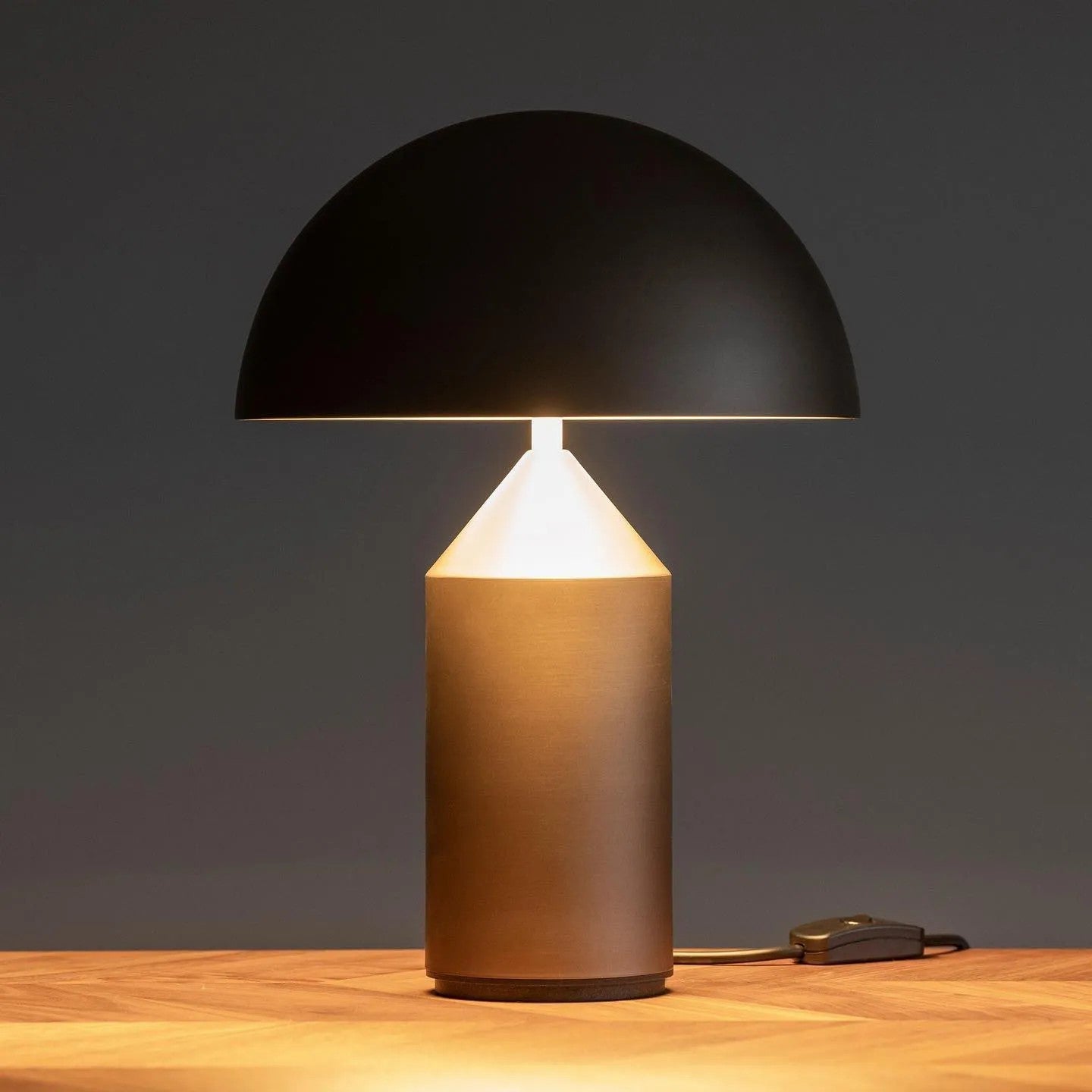 Sculpted Dome Lamp