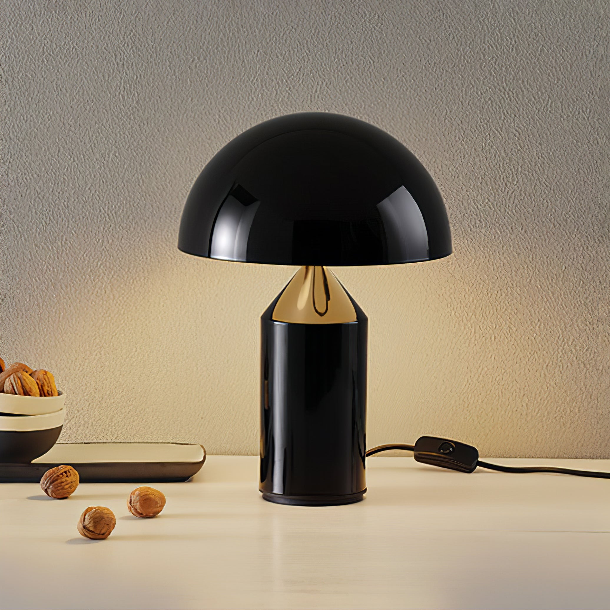 Sculpted Dome Lamp