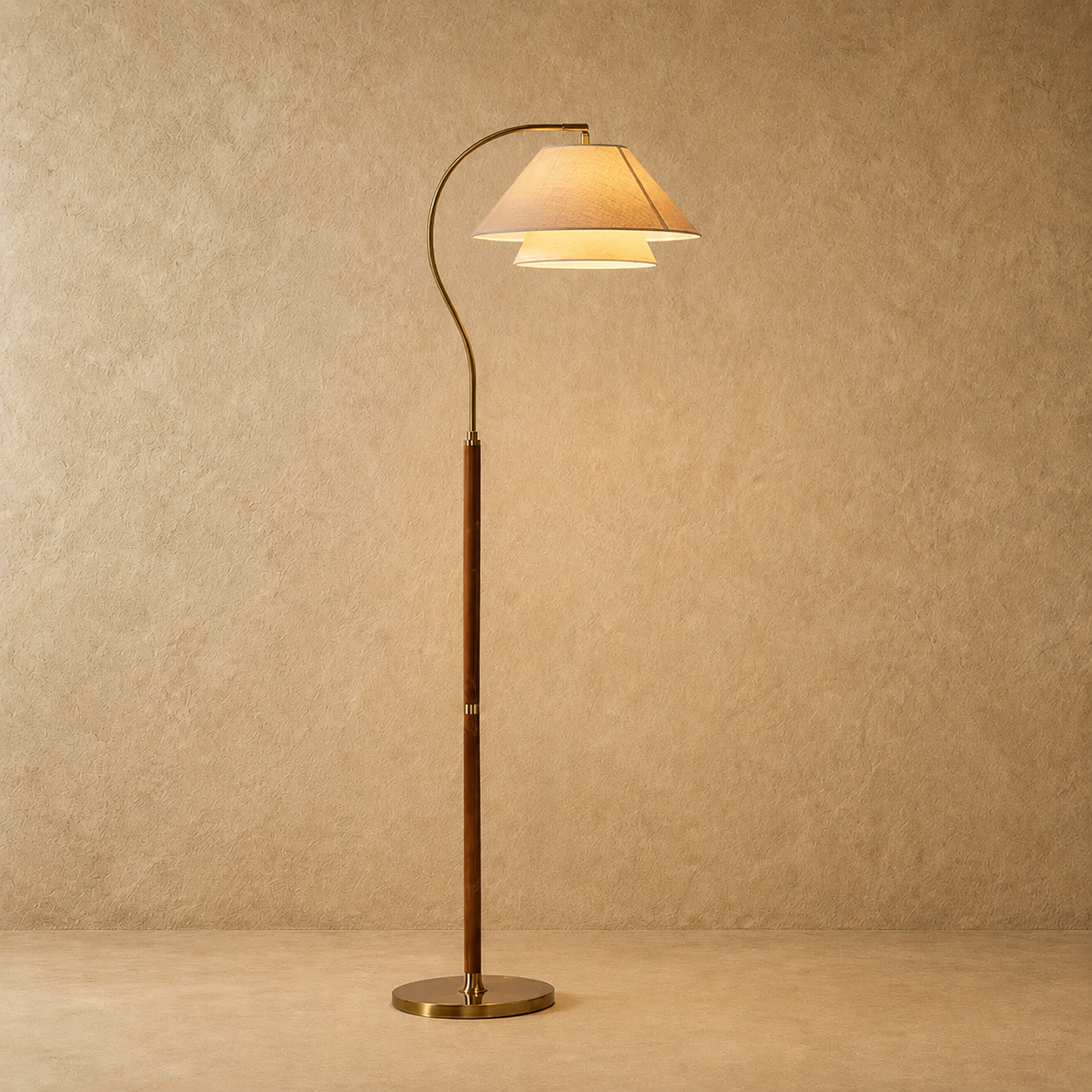 Layered Glow Floor Lamp