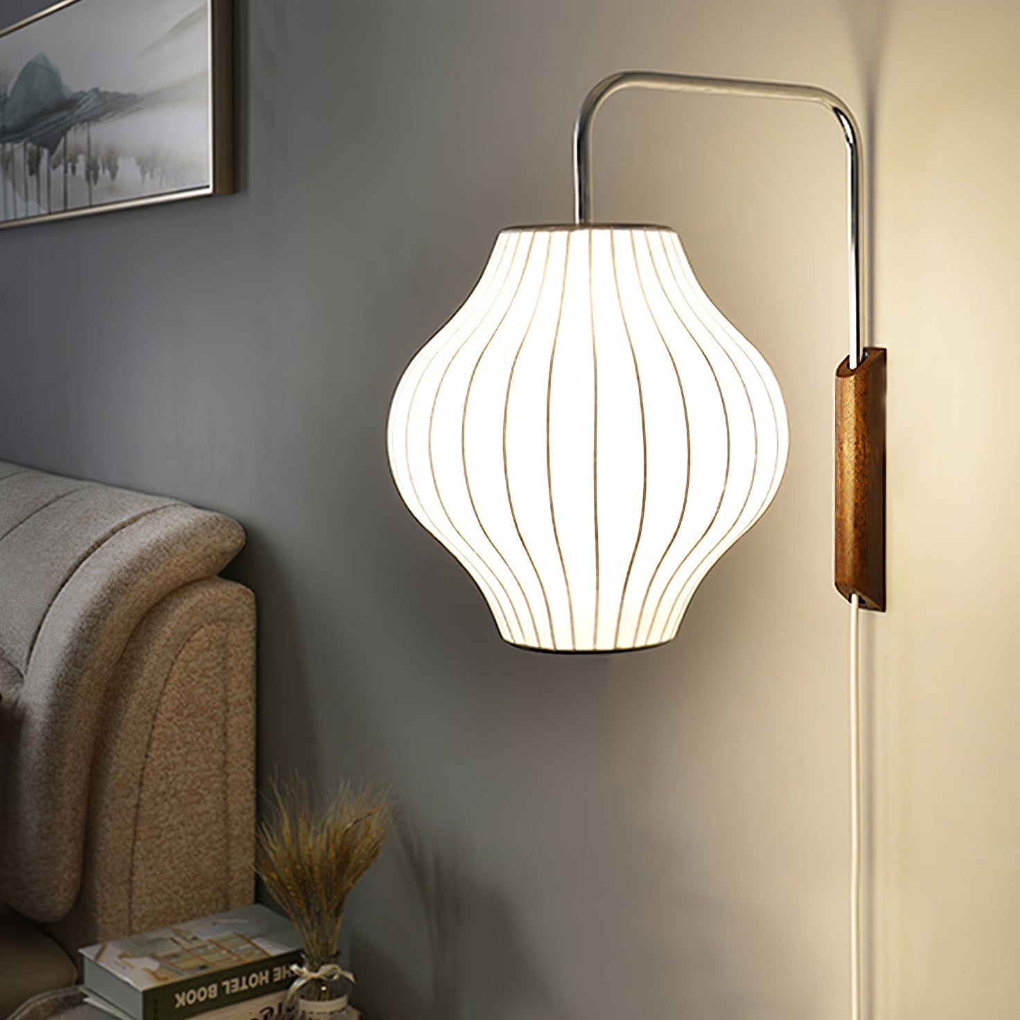 Sculpted Arc Wall Sconce