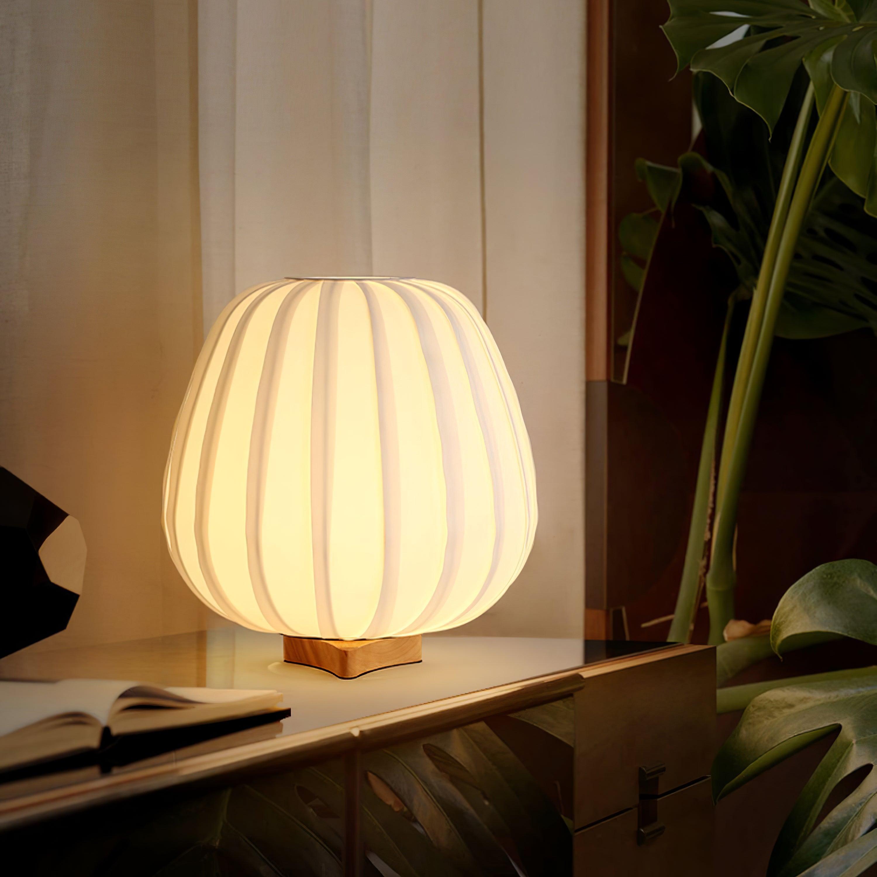 Ribbed Glow Table Lamp