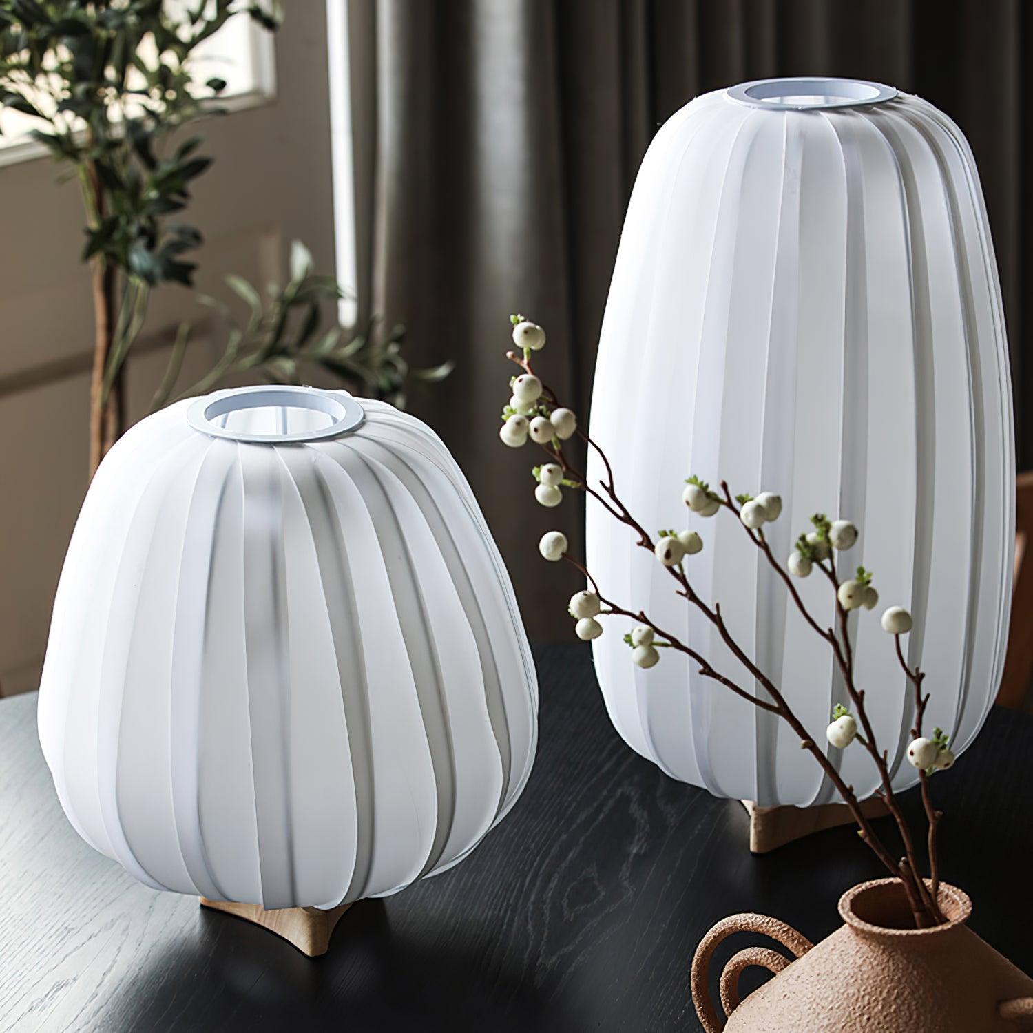 Ribbed Glow Table Lamp