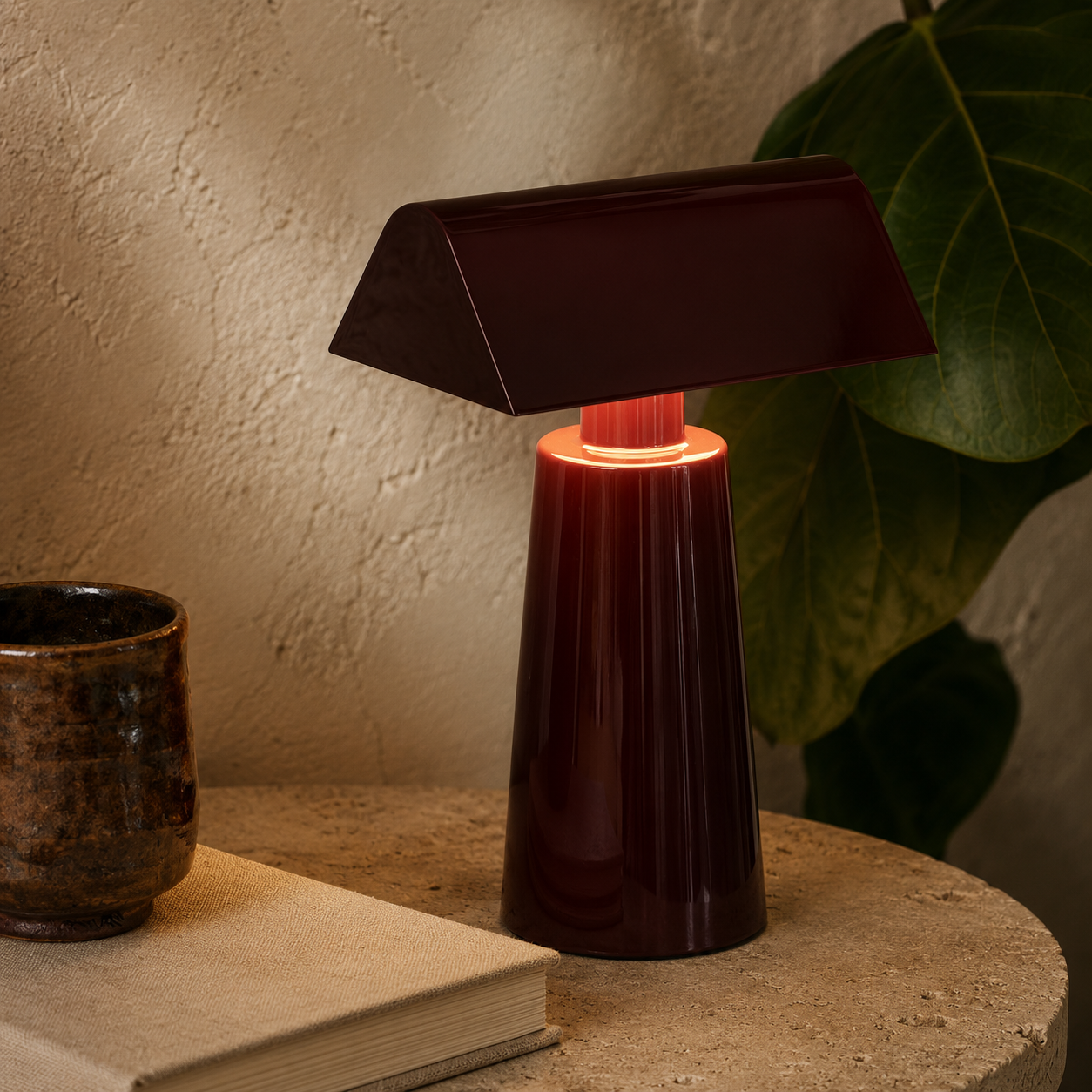 Cordless Banker Lamp