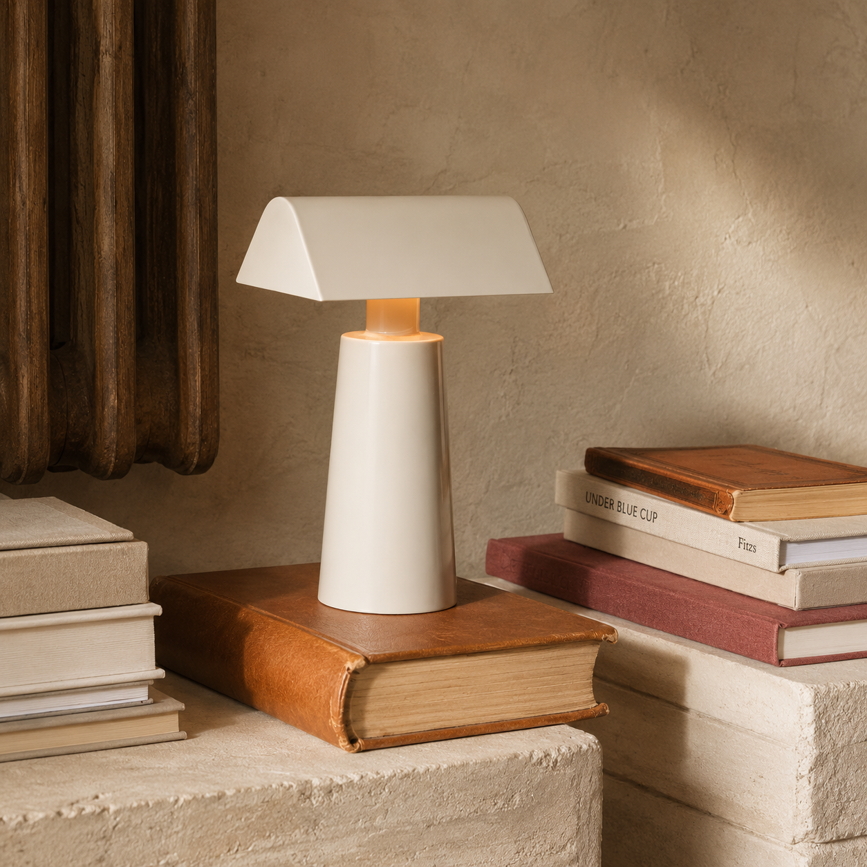 Cordless Banker Lamp