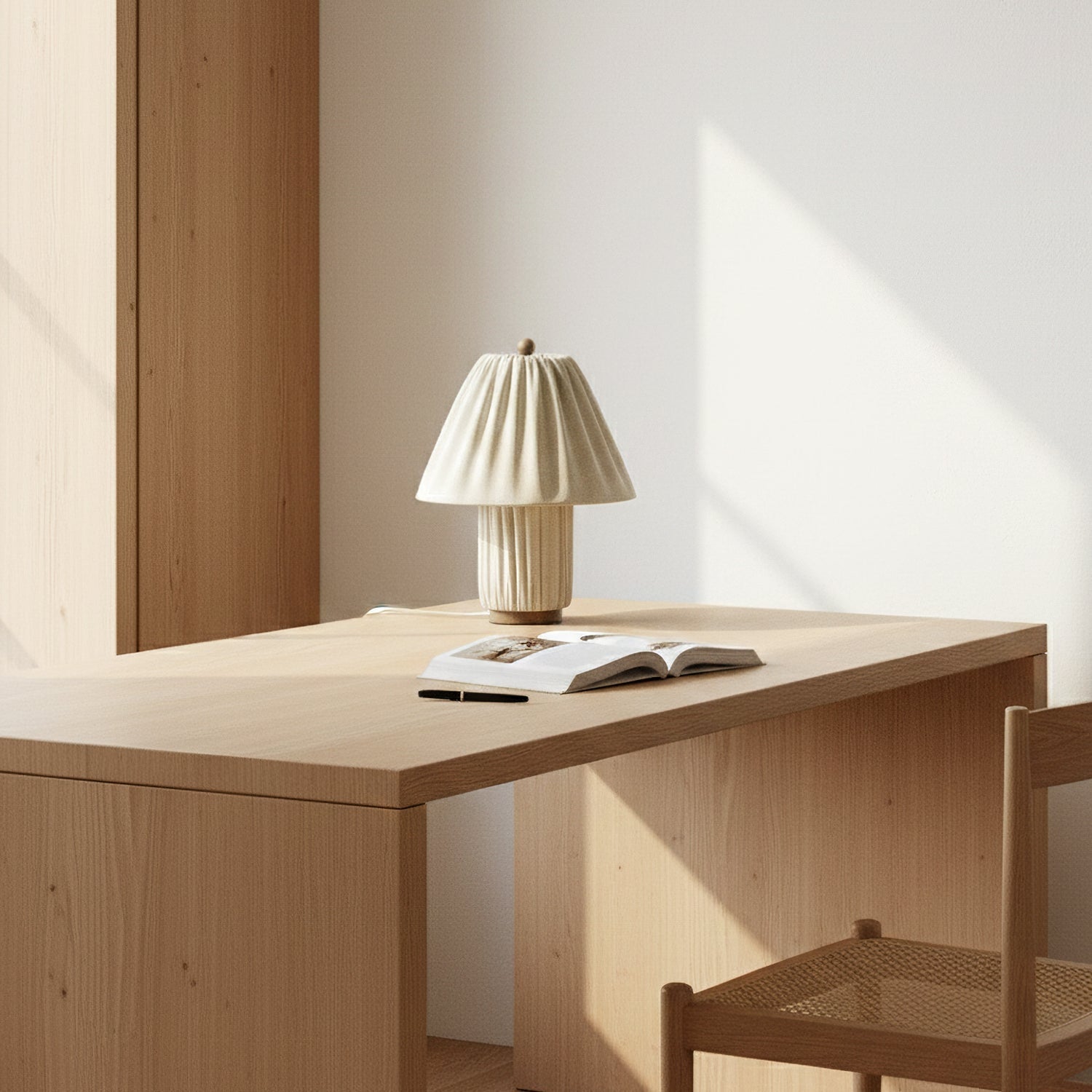 Pleated Glow Table Lamp