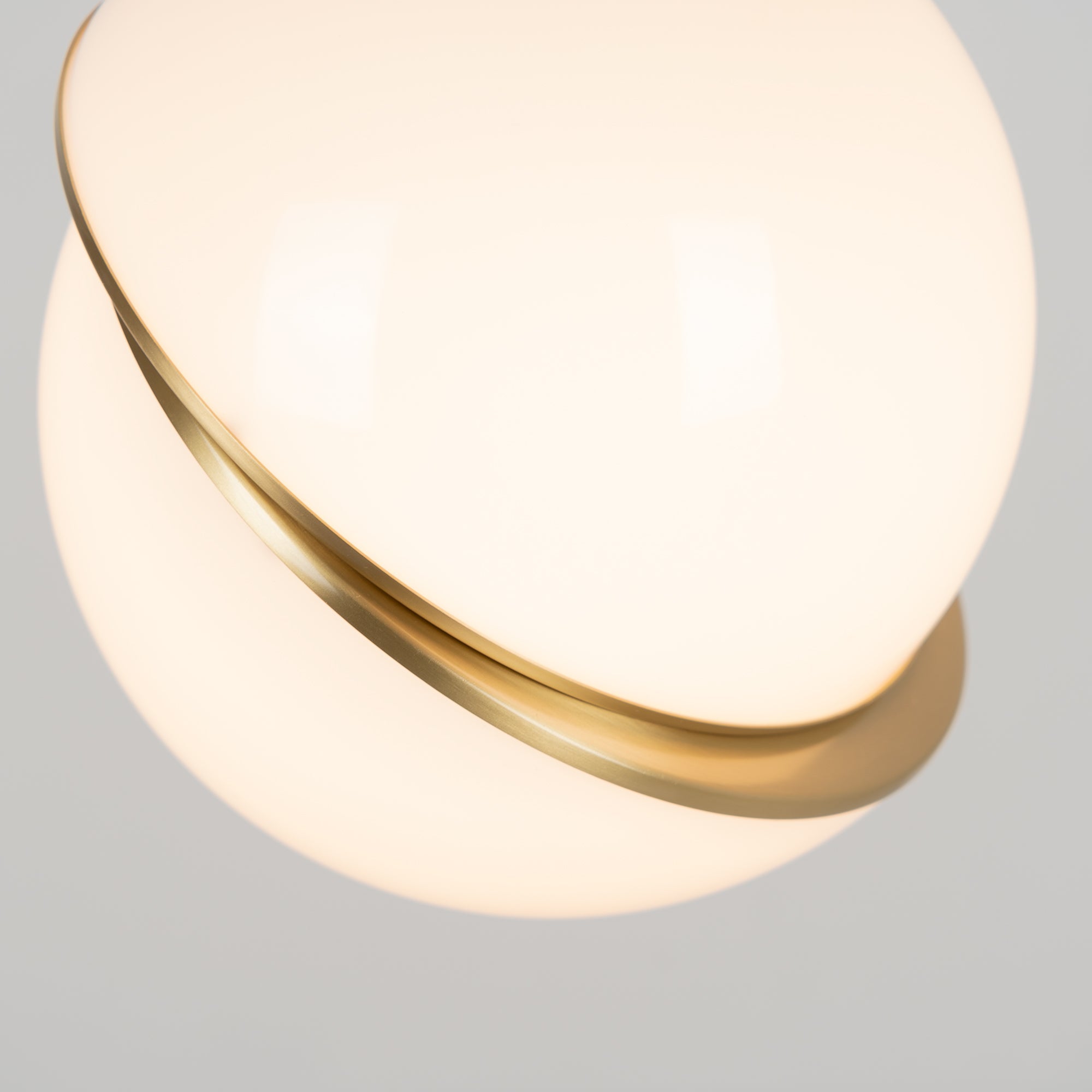 Halo Globe Pendant