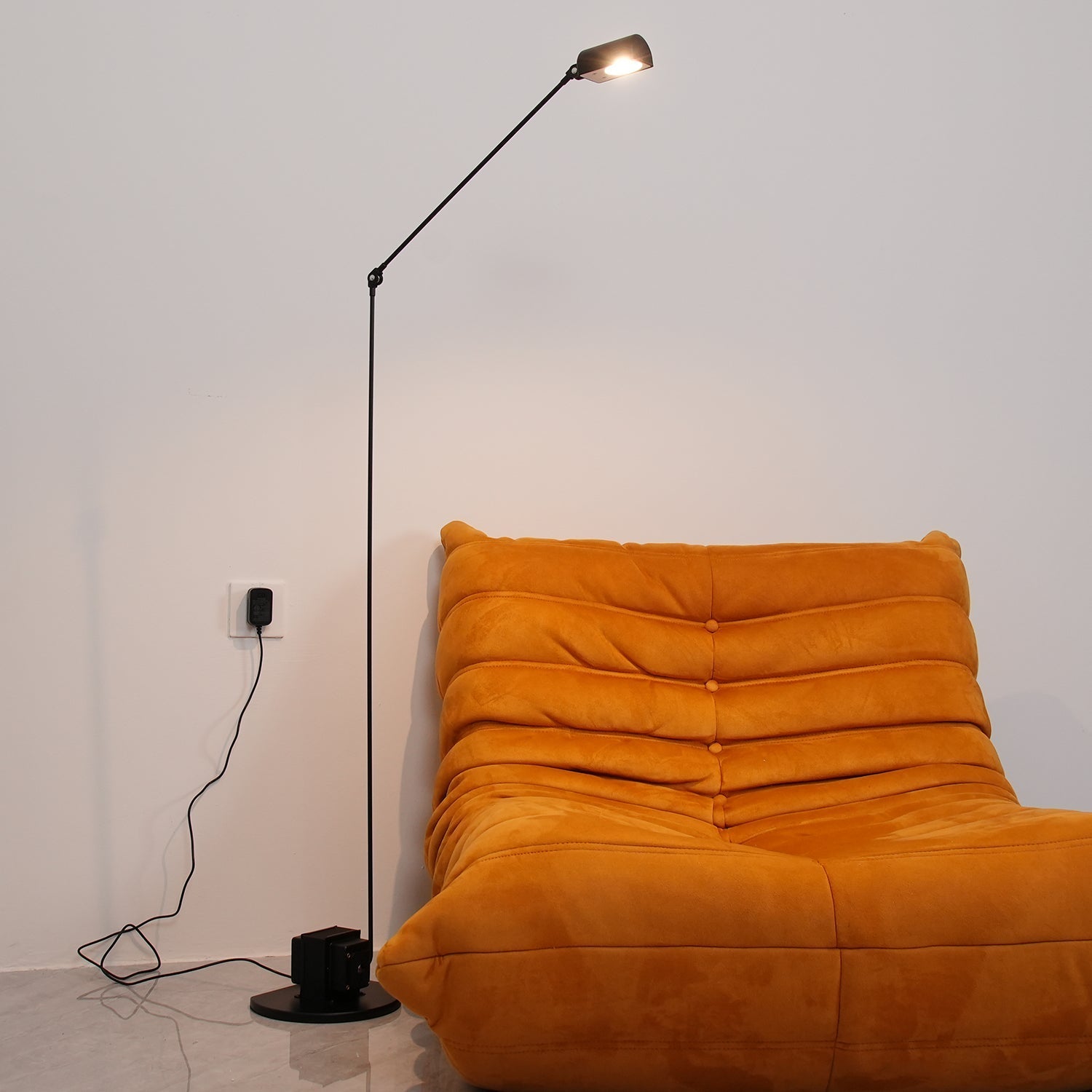 Pivot Arc Floor Lamp