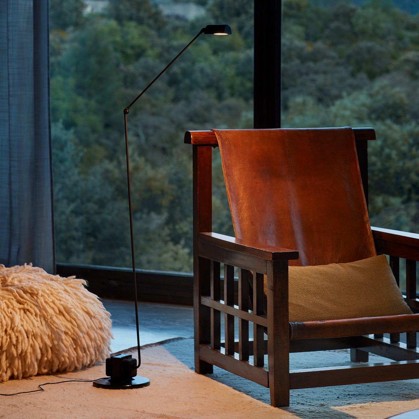Pivot Arc Floor Lamp