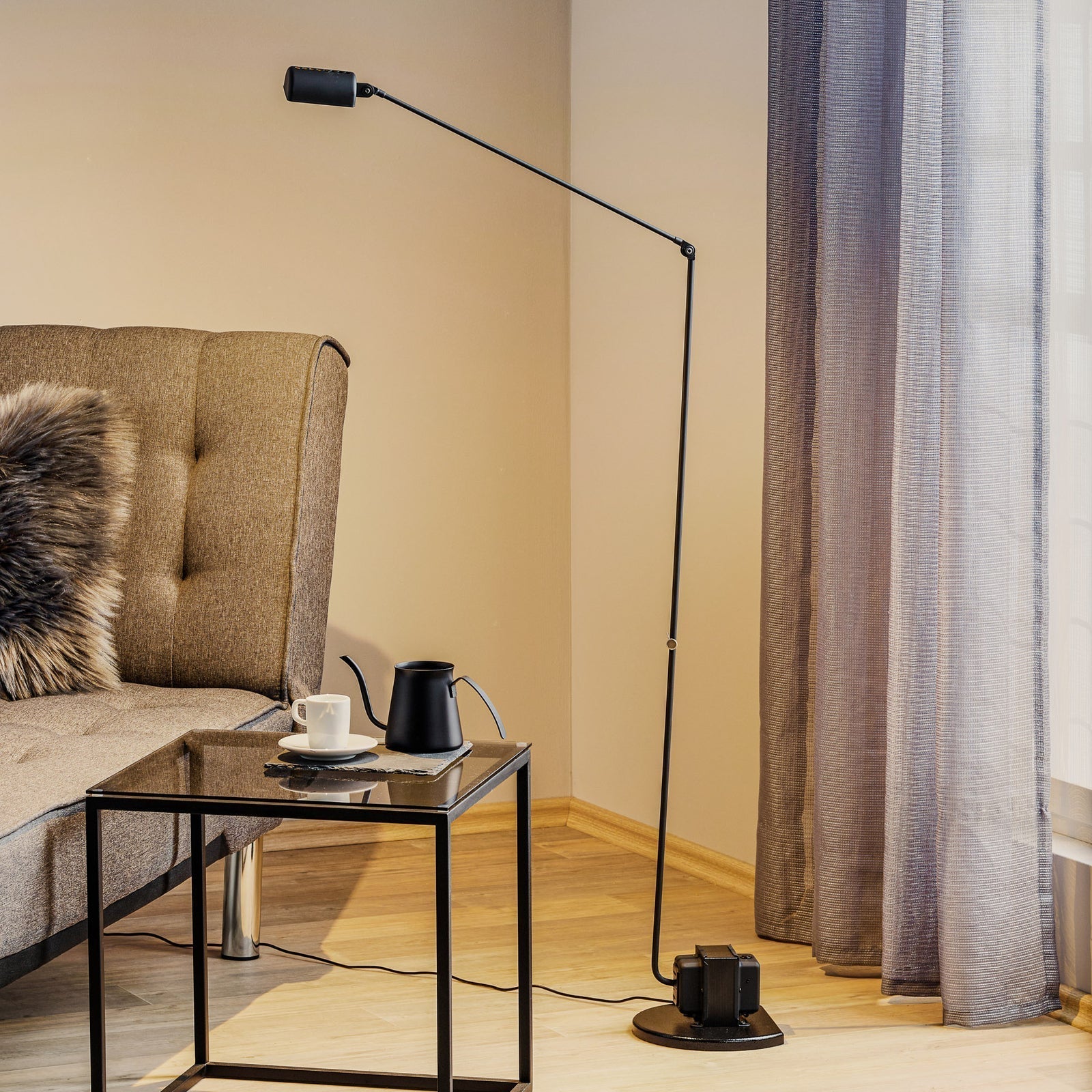 Pivot Arc Floor Lamp