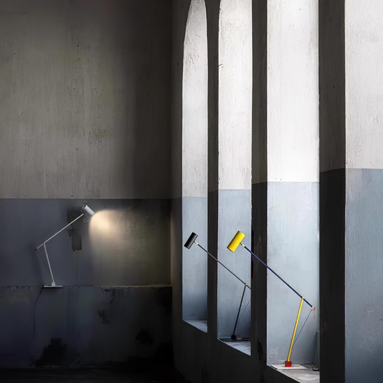 Vertex Arc Lamp