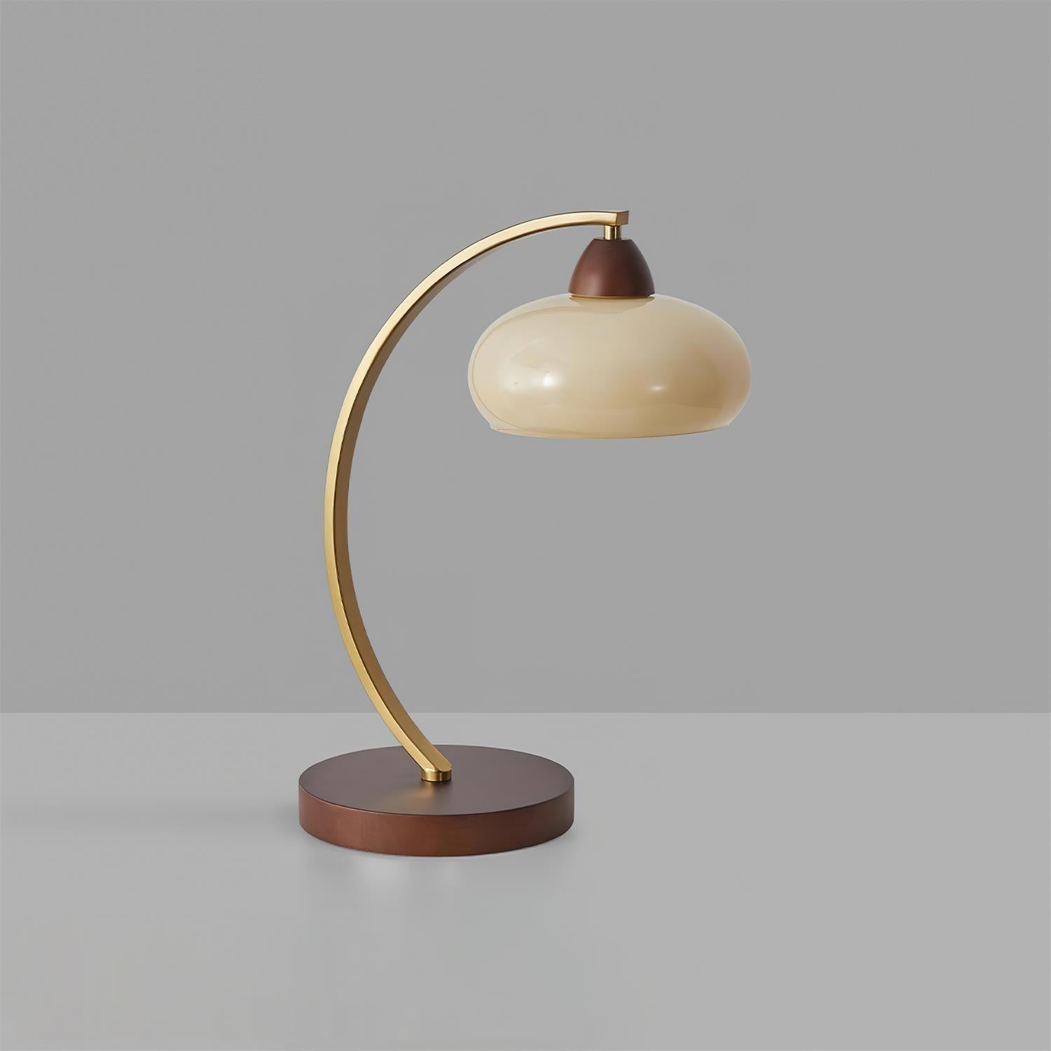 Vintage Scallop Table Lamp
