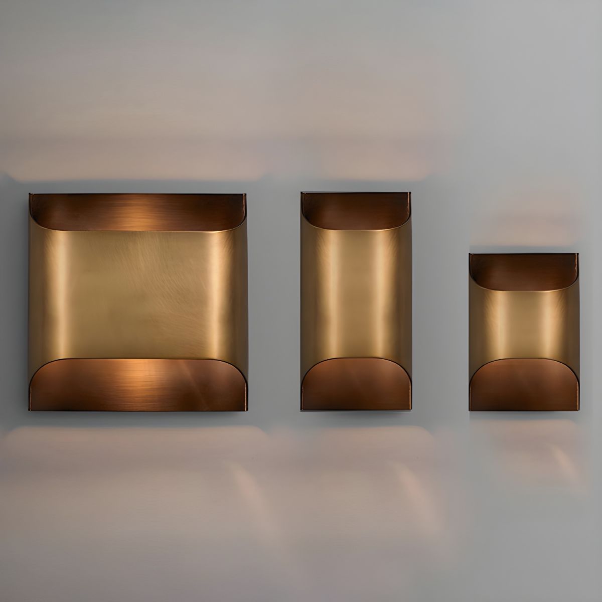 Curved Brass Sconce