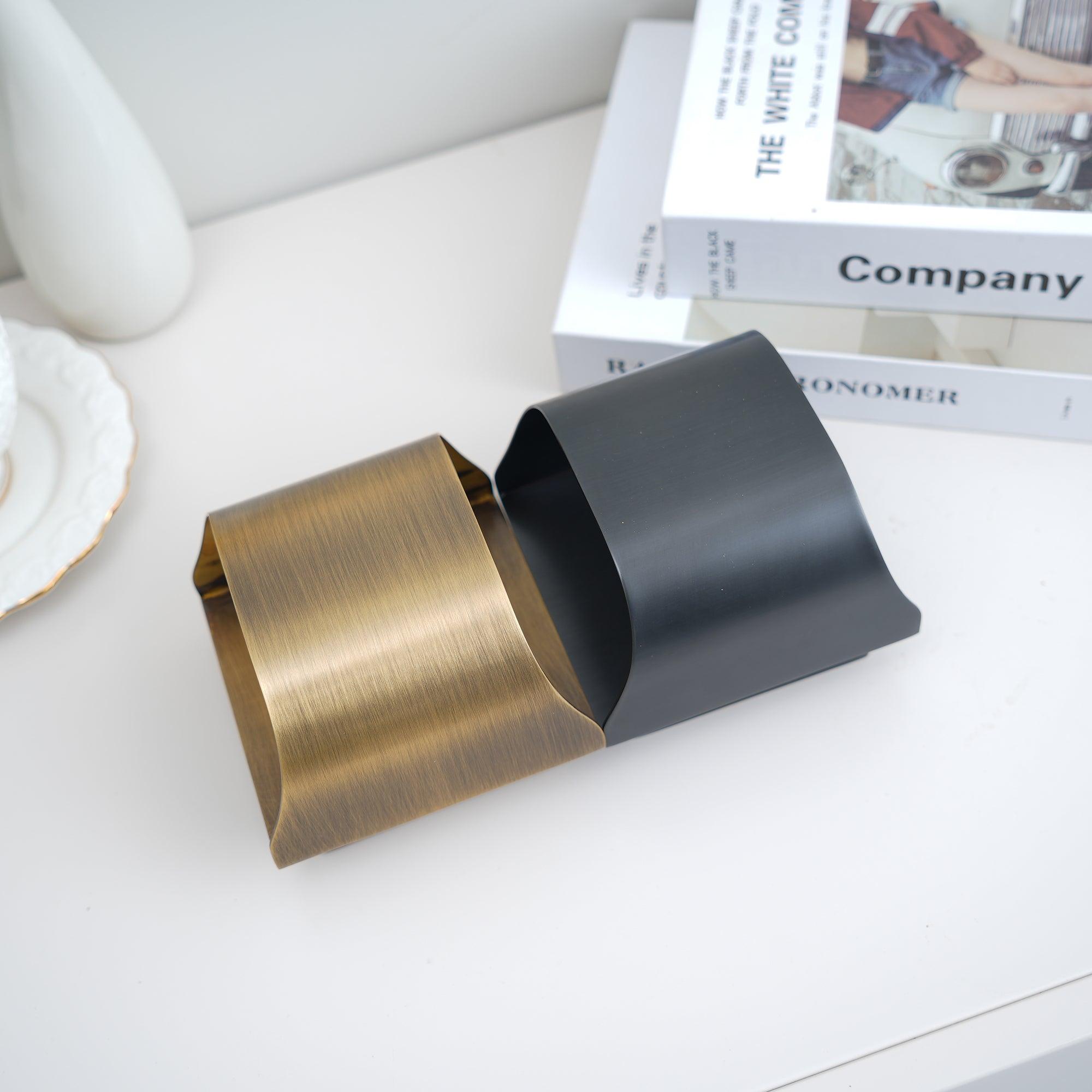 Curved Brass Sconce