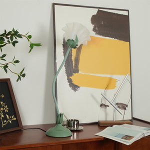 Lily Bloom Lamp
