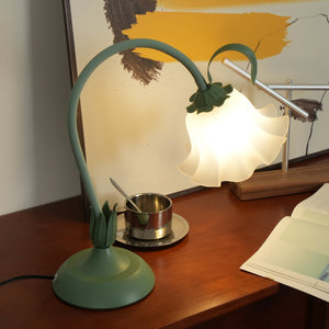 Lily Bloom Lamp