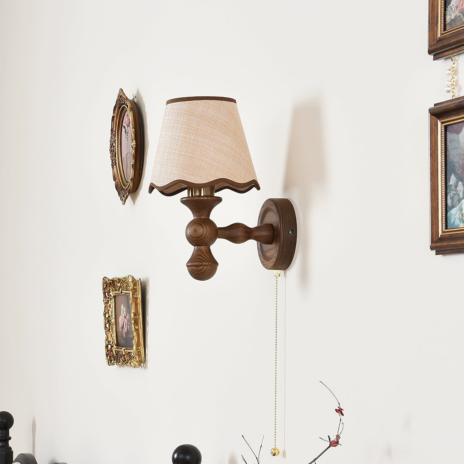 Scalloped Shade Wall Sconce