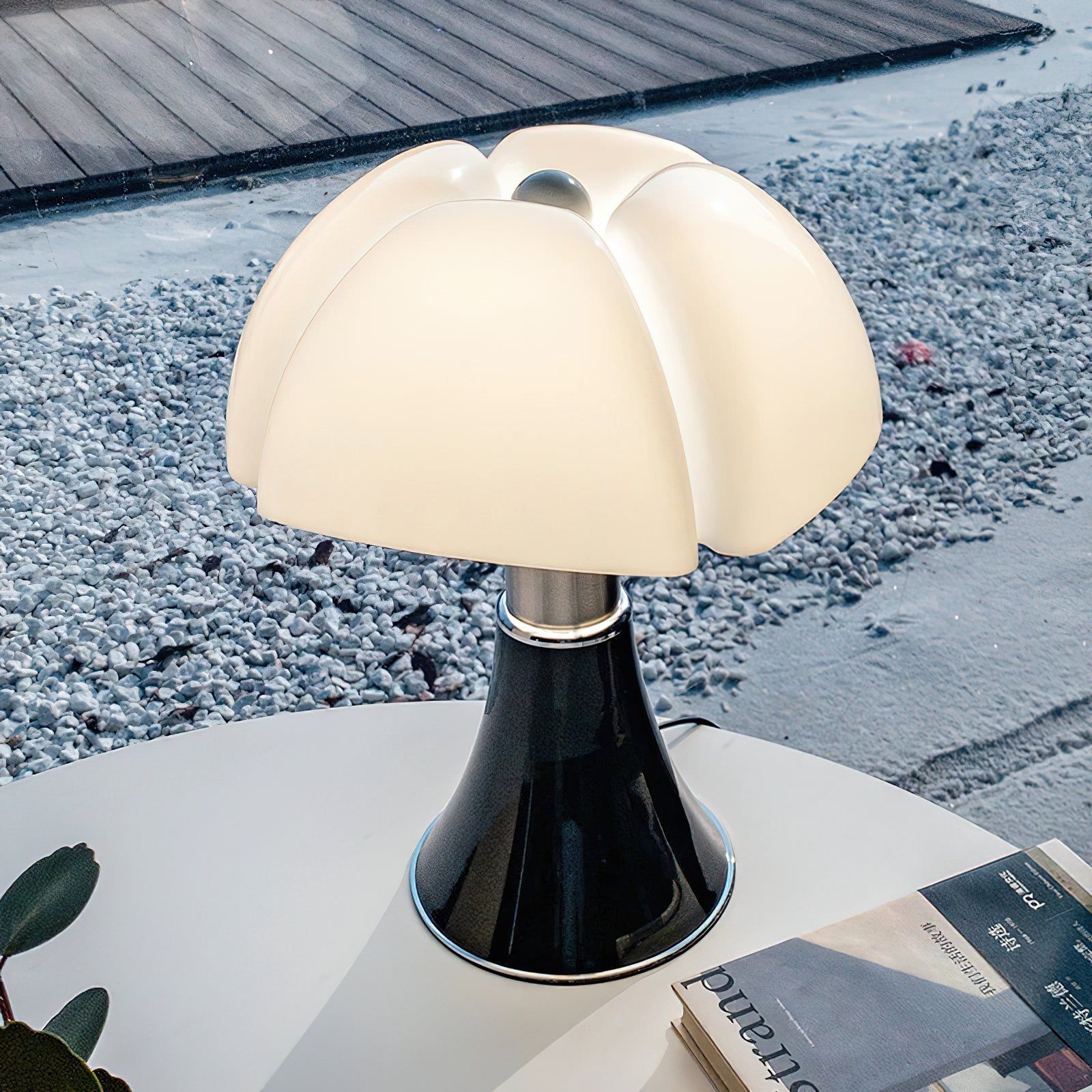 Dome Silhouette Lamp