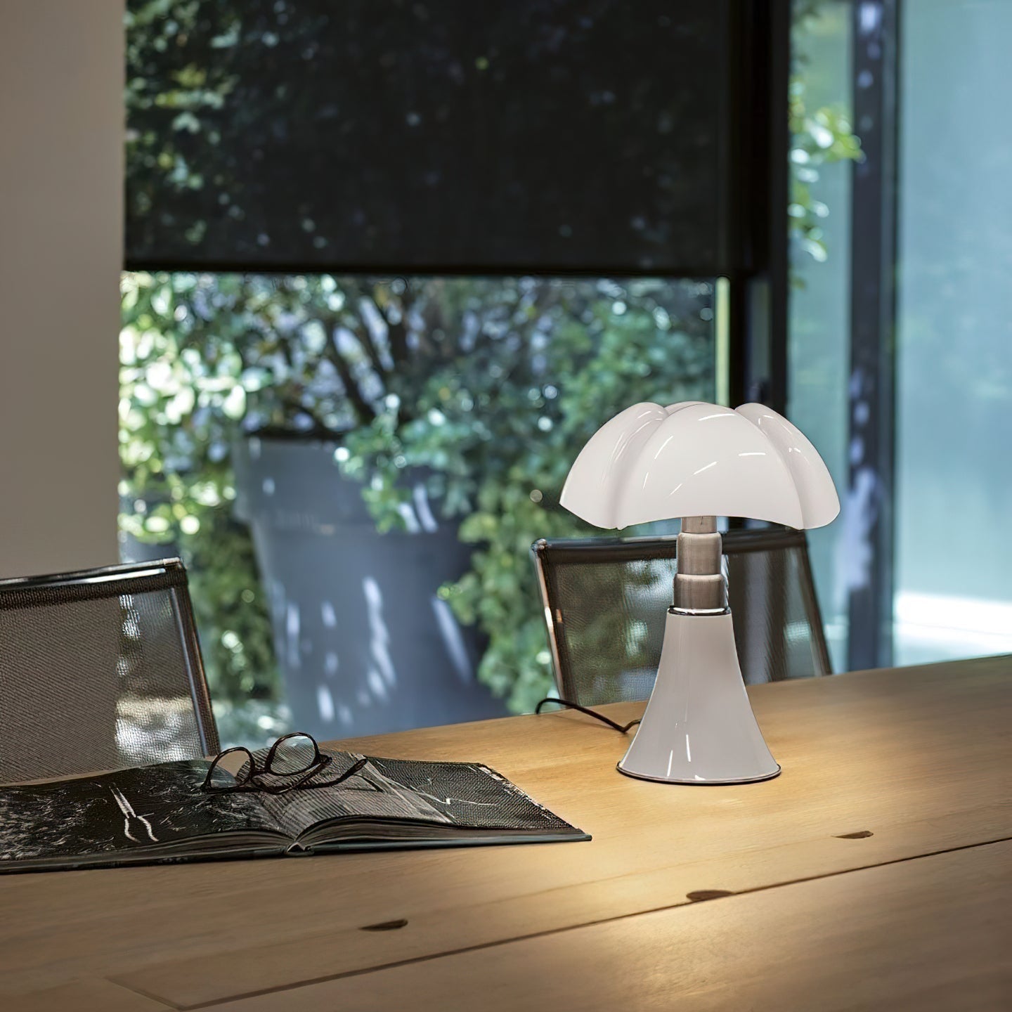 Dome Silhouette Lamp