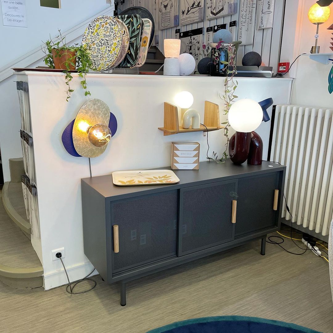 Halo Globe Lamp
