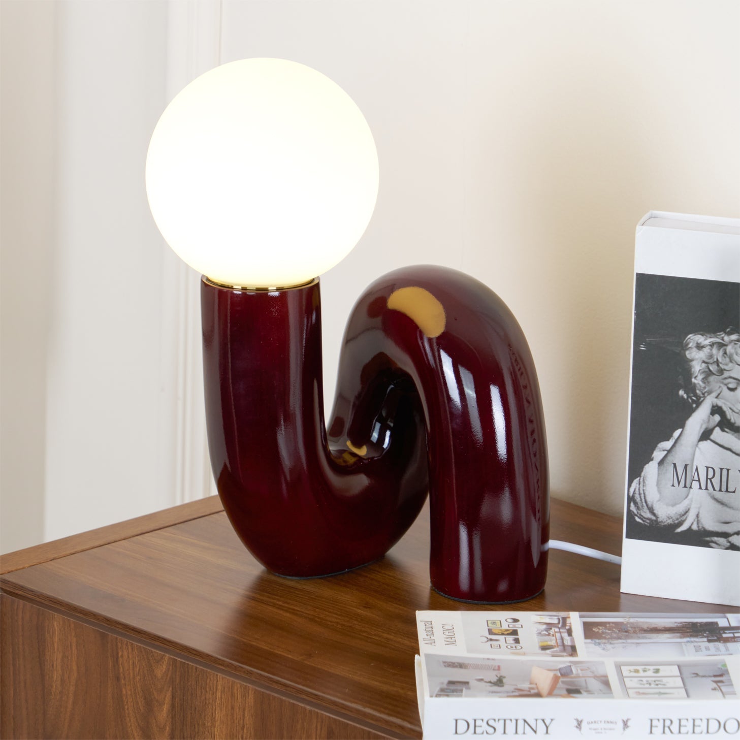 Halo Globe Lamp