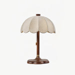Petal Scallop Lamp