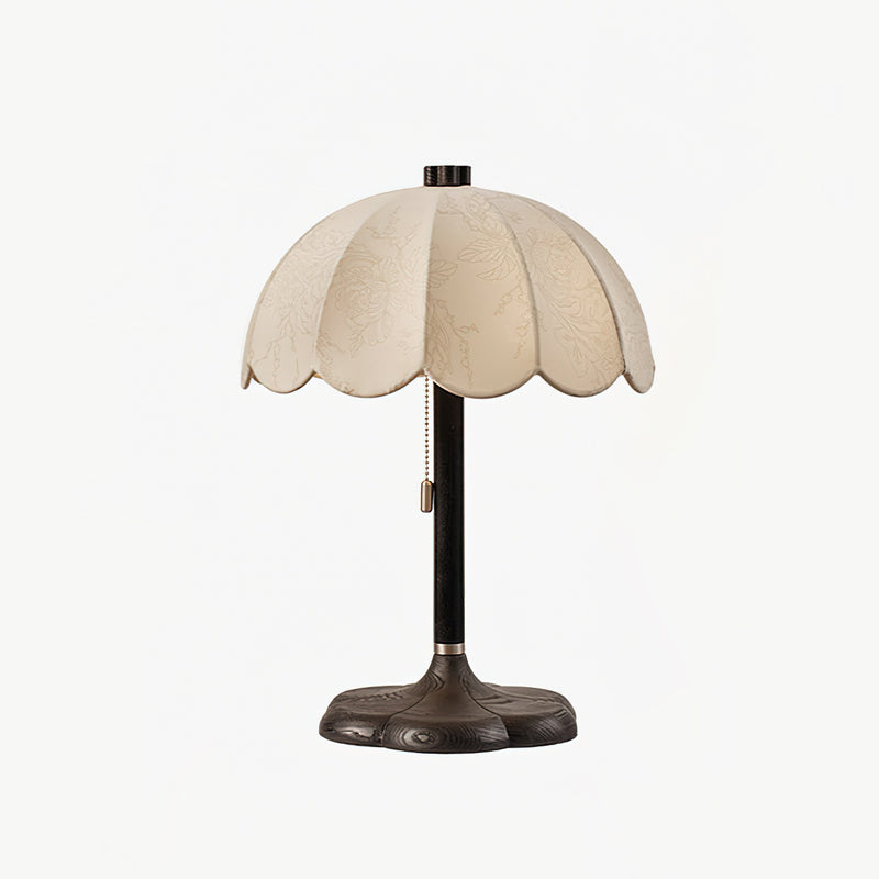 Petal Scallop Lamp