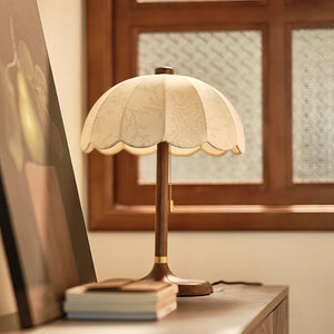 Petal Scallop Lamp