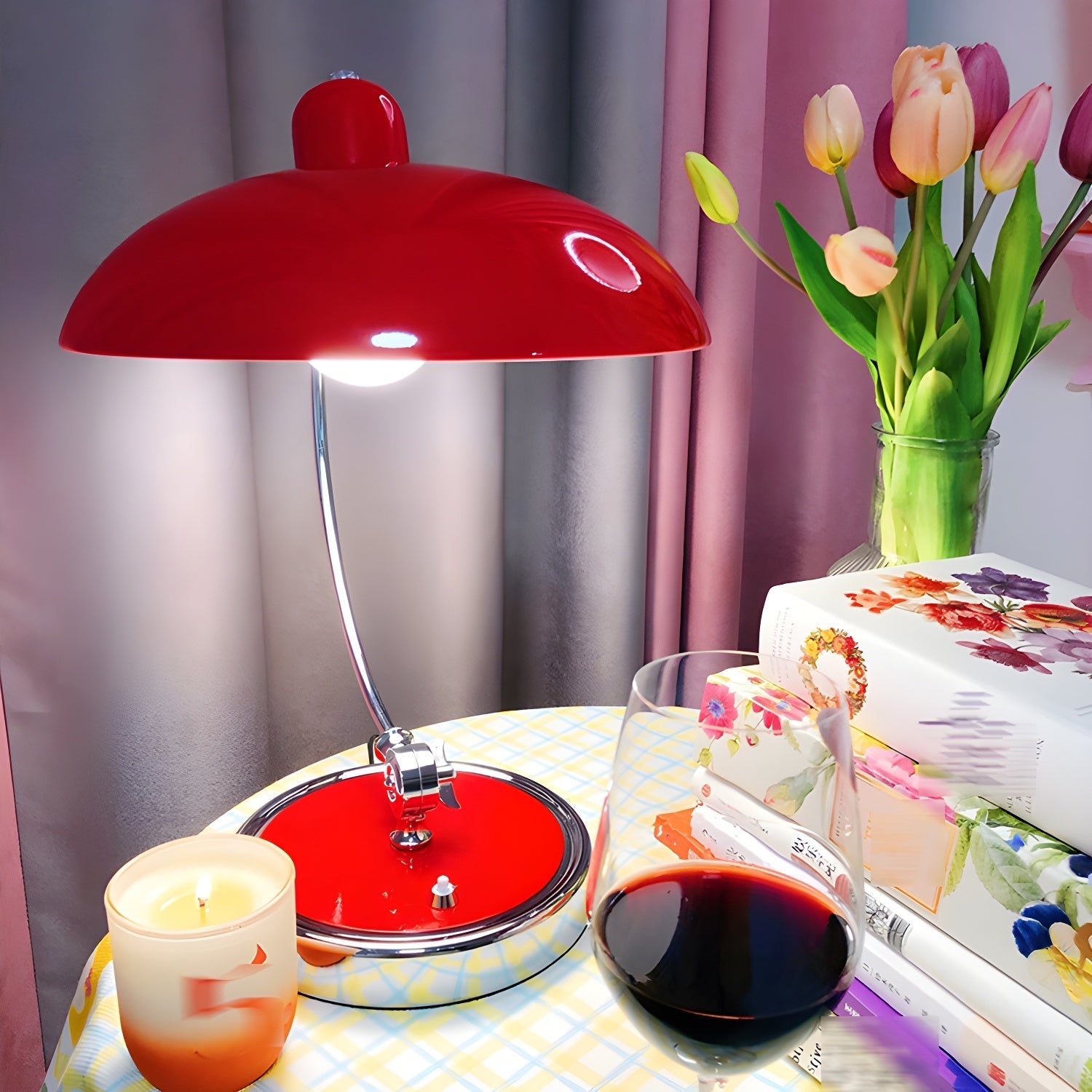 Curved Glow Desk Lamp